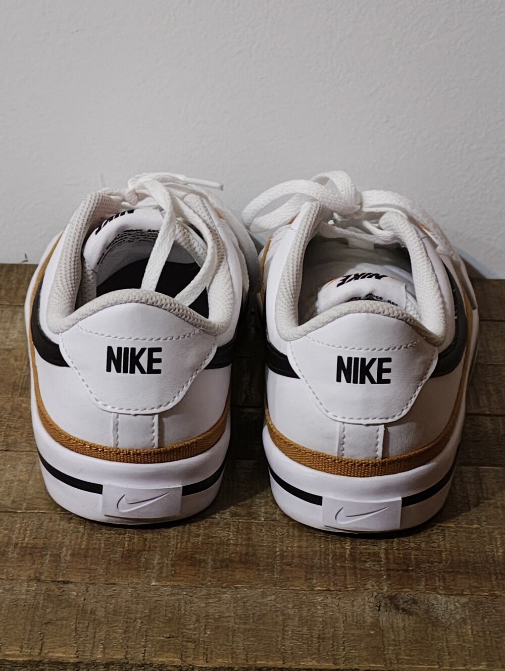 Nike Court Legacy (GS) 'White Desert Ochre' Kid's Size 7Y / Women's Size 8.5 - Picture 5 of 9